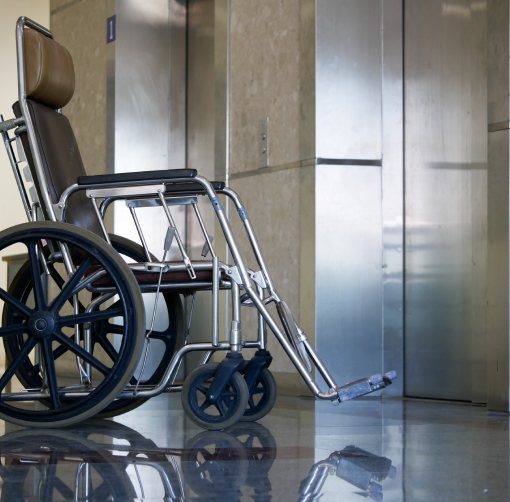 Especialista em Manutenção de equipamentos para acessibilidade de deficientes físicos - Santa Marta Elevadores